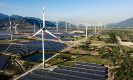 Đề nghị quy hoạch các trung tâm công nghiệp năng lượng, điện gió