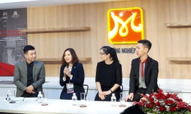 Đại diện các doanh nghiệp và cơ sở đào tạo nghề chia sẻ tại chương trình