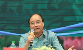 Thủ tướng Nguyễn Xuân Phúc đối thoại với nông dân lần đầu tiên tại Hải Dương vào tháng 4/2018
