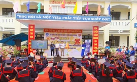 BHXH Quảng Nam tổ chức cuộc thi 'Rung chuông vàng' tìm hiểu BHYT cho học sinh, sinh viên