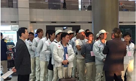 Lao động Việt Nam trở lại Hàn Quốc phải trả phí cách ly 2 triệu đồng/ngày