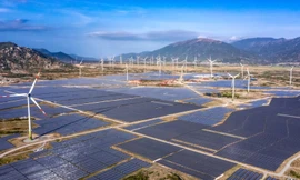 Gỡ vướng các dự án năng lượng tái tạo sai phạm vào top 10 sự kiện nổi bật ngành công thương