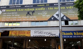 Trung tâm thể dục thể thao thành ki ốt đút túi cả tỷ đồng mỗi tháng