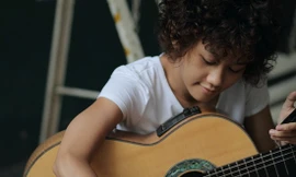 Lê Cát Trọng Lý đã “chịu” ra mắt album đầu tay