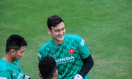 Thủ môn Văn Lâm tươi như hoa khi trở về tuyển Việt Nam