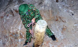 Kinh hãi phát hiện quả bom hơn 200kg ở khu dân cư