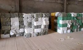 Triệt phá đường dây lớn sản xuất, buôn bán keo Apollo Silicone giả