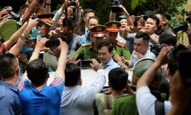 Cựu viện phó Nguyễn Hữu Linh tiếp tục bị truy tố tội dâm ô