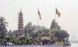 Tận thấy một trong 10 ngôi chùa đẹp nhất thế giới tại Hà Nội