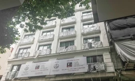 Cao ốc vượt tầng cạnh Hồ Gươm 'cắt ngọn' chậm tiến độ
