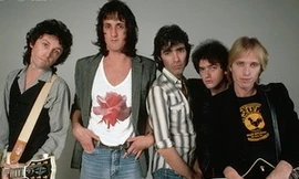 Ban nhạc rock thưởng lớn cho ai tìm ra nhạc cụ