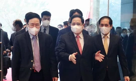 Thủ tướng Phạm Minh Chính cùng Phó Thủ tướng Thường trực Phạm Bình Minh và Bộ trưởng Ngoại giao Bùi Thanh Sơn dự Hội nghị ngoại giao lần thứ 31. (Ảnh: Như Ý) 