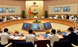 Thủ tướng trình Chính phủ khoá mới với 27 thành viên. 