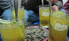 Nguy cơ nhiễm độc từ trà chanh bẩn