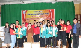 Thầy trò trường THCS Cầu Giấy (Hà Nội) chung tay ủng hộ “khúc ruột” miền Trung