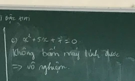 Nam sinh lên bảng giải Toán, chốt ngay một “đáp án” khiến ai đọc được cũng phải phì cười