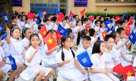NÓNG: Lễ khai giảng năm học 2020 - 2021 có thể sẽ được tổ chức trực tuyến