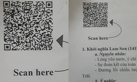 Cô giáo in cả mã QR vào đề cương, teen tò mò dùng điện thoại quét xong mà thấy “nhột“