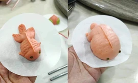 Thanh niên trổ tài làm bánh đãi khách dịp Tết, nhưng khi nhìn thành quả thì ai cũng “hết hồn“