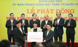 Nhiều doanh nghiệp chung tay chống dịch Covid-19
