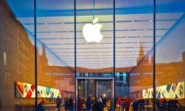 Khó tin nhưng có thật: Apple lại bị kiện vì sử dụng thương hiệu “iPhone“