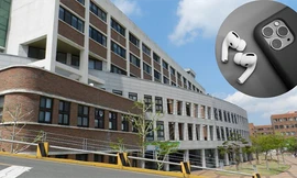 Một trường Đại học tặng iPhone 12 Pro Max và AirPods làm quà cho sinh viên năm nhất