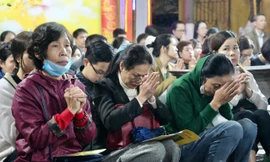 Lễ cầu an đầu năm tại chùa Phúc Khánh không còn cảnh chen lấn