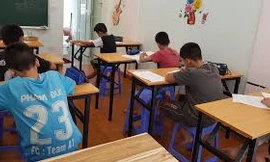 ‘Chạy đua’ học thêm tiếng Anh, đến trẻ tiểu học cũng luyện thi IELTS