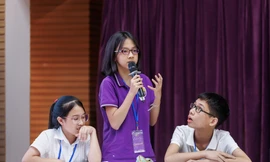 Học sinh các trường ở Hà Nội tham gia cuộc thi tranh biện