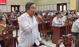 Bình Chánh: Cử tri kêu khổ vì dự án treo 27 năm liên quan đến bà Trương Mỹ Lan