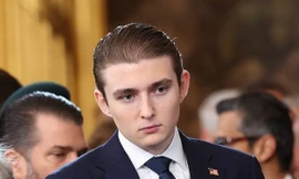 Barron Trump nói gì với ông Biden?