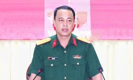 Bản tin 8H: Trao quyết định của Bộ Quốc phòng về công tác cán bộ