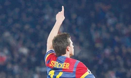 Valentin Stocker ăn mừng bàn thắng Ảnh: Getty Images