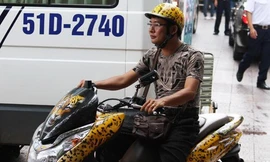 Danh hài Tấn Beo mất trộm xe 'độc'