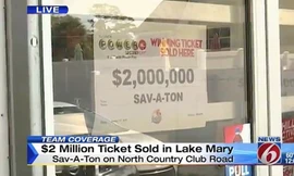 Trai trẻ bất ngờ 'ẵm' gần 70 tỷ tiền trúng số nhờ ăn may 