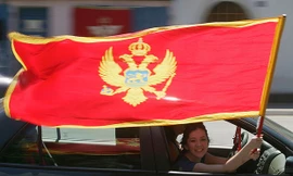 NATO kết nạp thành viên mới trong lúc 'căng như dây đàn'