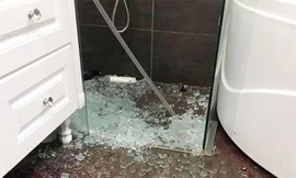 4 kinh nghiệm để kính cường lực không gây họa trong nhà