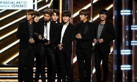  Nhóm nhạc Hàn Quốc BTS được đề cử ở hạng mục Nghệ sĩ hàng đầu trên mạng xã hội, và cũng sẽ biểu diễn trong đêm trao giải BBMA 2018 - Ảnh: BILLBOARD