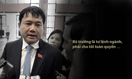 Ngày 3/8/2011, ông Đinh La Thăng sau khi được Quốc hội khóa XIII phê chuẩn chức vụ Bộ trưởng Bộ Giao thông nói: "Tư lệnh ra chiến trường phải được toàn quyền quyết định chiến đấu, tiến hay lùi, nếu chờ xin phép thủ trưởng ở nhà thì sẽ lỡ cơ hội"