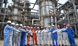 Từ nay đến cuối năm, Công ty Lọc hóa dầu Bình Sơn sẽ sản xuất hơn 1 triệu tấn sản phẩm. Ảnh: Bình Gia