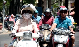 Hà Nội nắng nóng với mức nhiệt cao 36 độ C