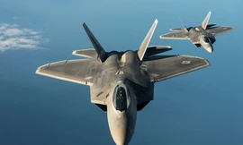 [Infographics] F-22 chiến đấu cơ không đối thủ của Hoa Kỳ