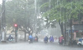 Hà Nội và miền Bắc có mưa, vùng núi đề phòng lũ quét