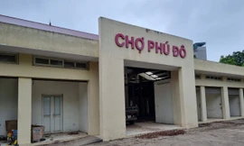 Hà Nội: Dự án chợ dân sinh 18 tỷ, xây xong bỏ hoang suốt 6 năm 