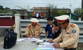 Cần phân biệt giữa ‘tiêu cực’ và ‘tham nhũng’ trong CSGT