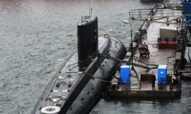 5 kỹ sư Nga hộ tống tàu ngầm Hà Nội về Việt Nam