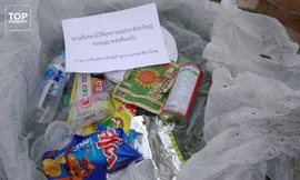 Du khách xả rác bừa bãi, vườn Quốc gia ở Thái Lan gom rác “gói mang về” tận nhà