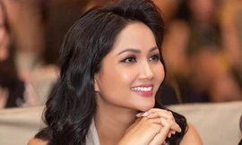 Hoa hậu H'Hen Niê và bạn trai “gương vỡ lại lành” sau hàng loạt tin đồn chia tay?