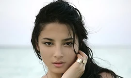 Jessica Gomes cái tên cực 'hot' trên các tạp chí