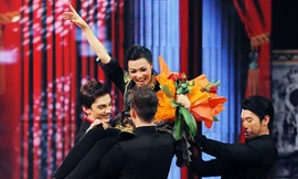 Bước Nhảy Hoàn Vũ: Cuộc chơi có dàn xếp?